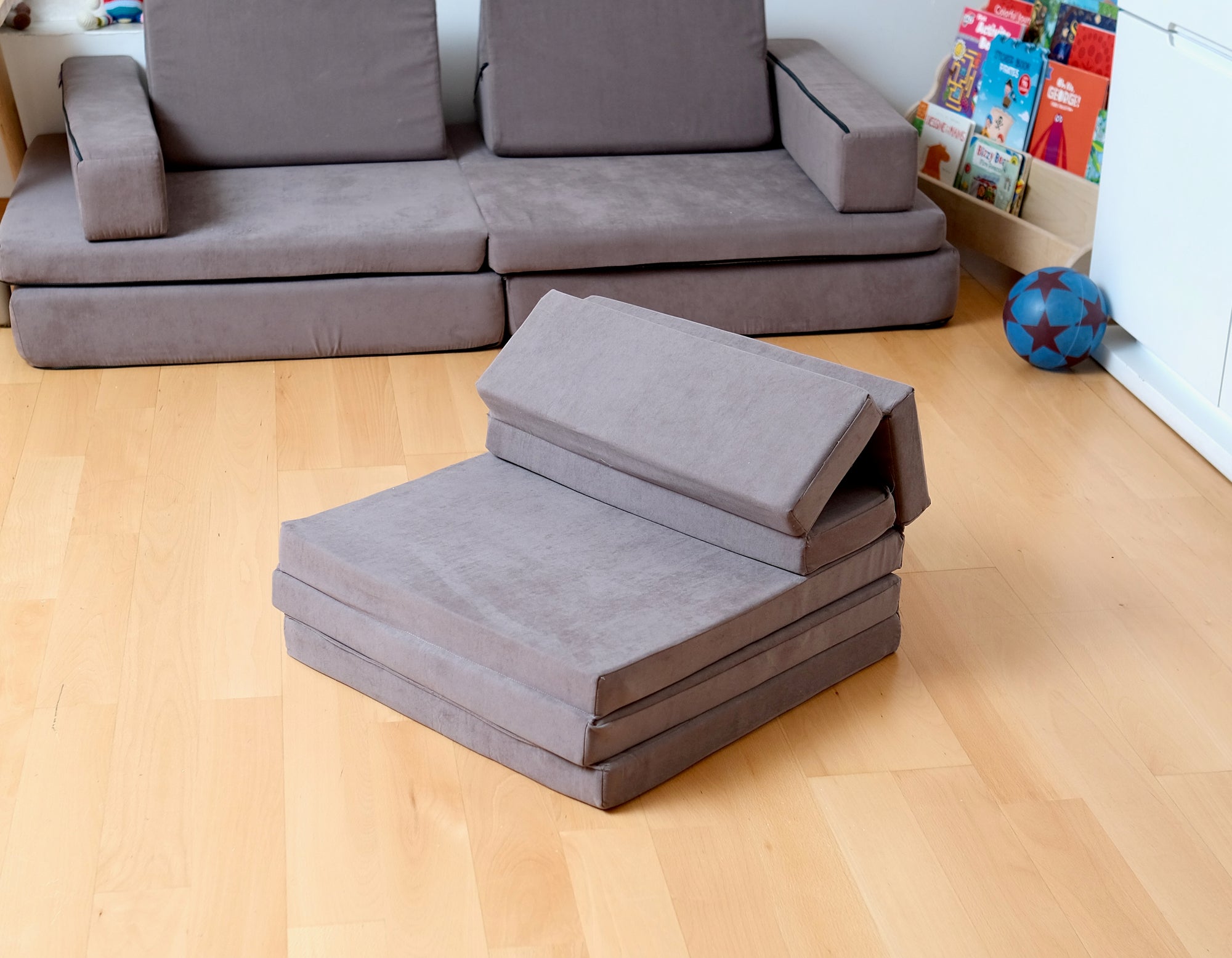 Transformable Kids Play Mat Couch: Soft, Durable, Easy-Clean Delight